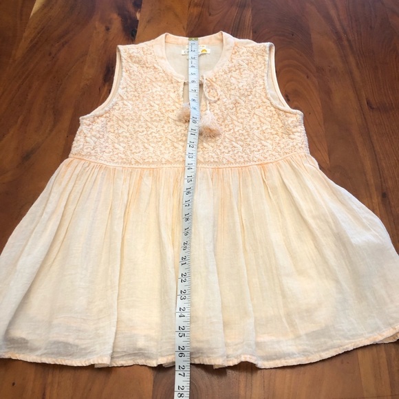 Vintage Boho Floral Festival Beige Casual Sleeveless Top with tassel. - Picture 9 of 11